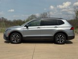 Used 2024 Volkswagen Tiguan S image 2