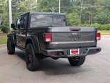 Used 2023 Jeep Gladiator Willys image 4