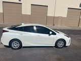 Used 2020 Toyota Prius LE image 6