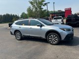 Used 2021 Subaru Outback Premium image 3