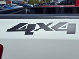 Used 2017 Nissan Titan SV image 4