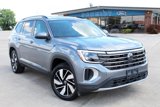 Used 2024 Volkswagen Atlas SE image 2