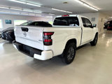 Used 2025 Nissan Frontier SV image 2