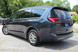 Used 2021 Chrysler Pacifica Touring image 4