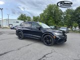 Certified 2022 Volkswagen Tiguan SE R-Line image 3