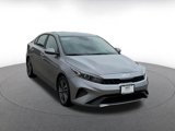 Used 2024 Kia Forte LXS image 3