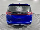 Certified 2021 Chrysler Pacifica Touring image 4
