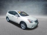 Used 2013 Nissan Rogue SV image 3