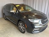 Used 2022 Chrysler Pacifica Pinnacle image 5