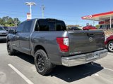 Used 2017 Nissan Titan SV image 3