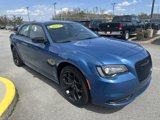 Used 2023 Chrysler 300 Touring w/ Sport Appearance Package image 4