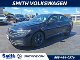 Certified 2024 Volkswagen Jetta SE w/ Panoramic Sunroof Package image 3