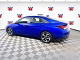 Used 2023 Hyundai Elantra SEL w/ Convenience Package image 6