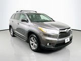 Used 2015 Toyota Highlander XLE image 3