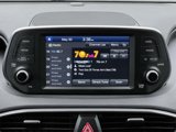 Used 2019 Hyundai Santa Fe SEL image 3