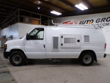 Used 2013 Ford E-250 and Econoline 250 image 2