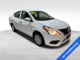 Used 2018 Nissan Versa S image 3