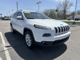 Used 2016 Jeep Cherokee Latitude w/ Cold Weather Group image 4