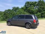 Used 2017 Dodge Grand Caravan SXT image 3