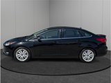 Used 2017 Ford Focus Titanium image 5