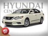 Used 2017 Nissan Altima 2.5 SV image 4