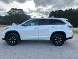 Used 2016 Toyota Highlander Limited Platinum image 2