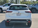 Used 2023 Buick Envision Essence image 6