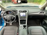 Used 2020 Ford Fusion SE image 2
