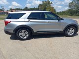 Used 2022 Ford Explorer XLT w/ Equipment Group 202A image 5