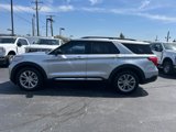 Used 2020 Ford Explorer XLT w/ Equipment Group 202A image 4