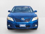 Used 2010 Toyota Camry XLE image 2