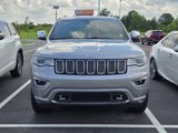 Used 2018 Jeep Grand Cherokee Overland image 2