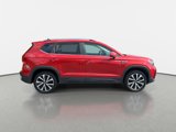 Certified 2024 Volkswagen Taos SE image 2