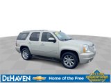 Used 2014 GMC Yukon Denali image 2