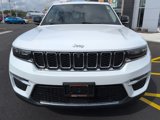 Used 2023 Jeep Grand Cherokee Limited w/ Luxury Tech Group II image 2