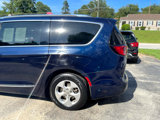 Used 2017 Chrysler Pacifica Touring-L Plus image 5
