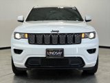 Certified 2020 Jeep Grand Cherokee Altitude image 2