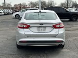 Used 2014 Ford Fusion SE w/ Equipment Group 202A image 5