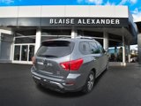 Used 2018 Nissan Pathfinder SL w/ Cargo Package image 3