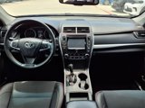 Used 2016 Toyota Camry SE image 3