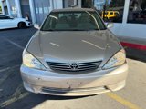 Used 2005 Toyota Camry LE image 2