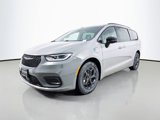 New 2025 Chrysler Pacifica Premium image 3