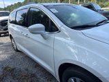 Used 2018 Chrysler Pacifica Touring Plus image 2