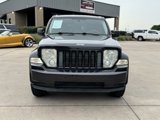 Used 2010 Jeep Liberty Sport image 2