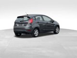 Used 2015 Ford Fiesta SE image 4