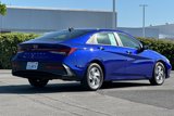 Used 2024 Hyundai Elantra SE image 4