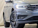 Used 2019 Volkswagen Jetta SEL Premium image 4