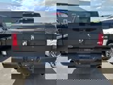 Used 2017 RAM 1500 Express image 6