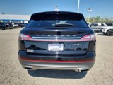 Used 2019 Lincoln Nautilus Select image 3