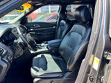 Used 2017 Ford Explorer Limited image 4